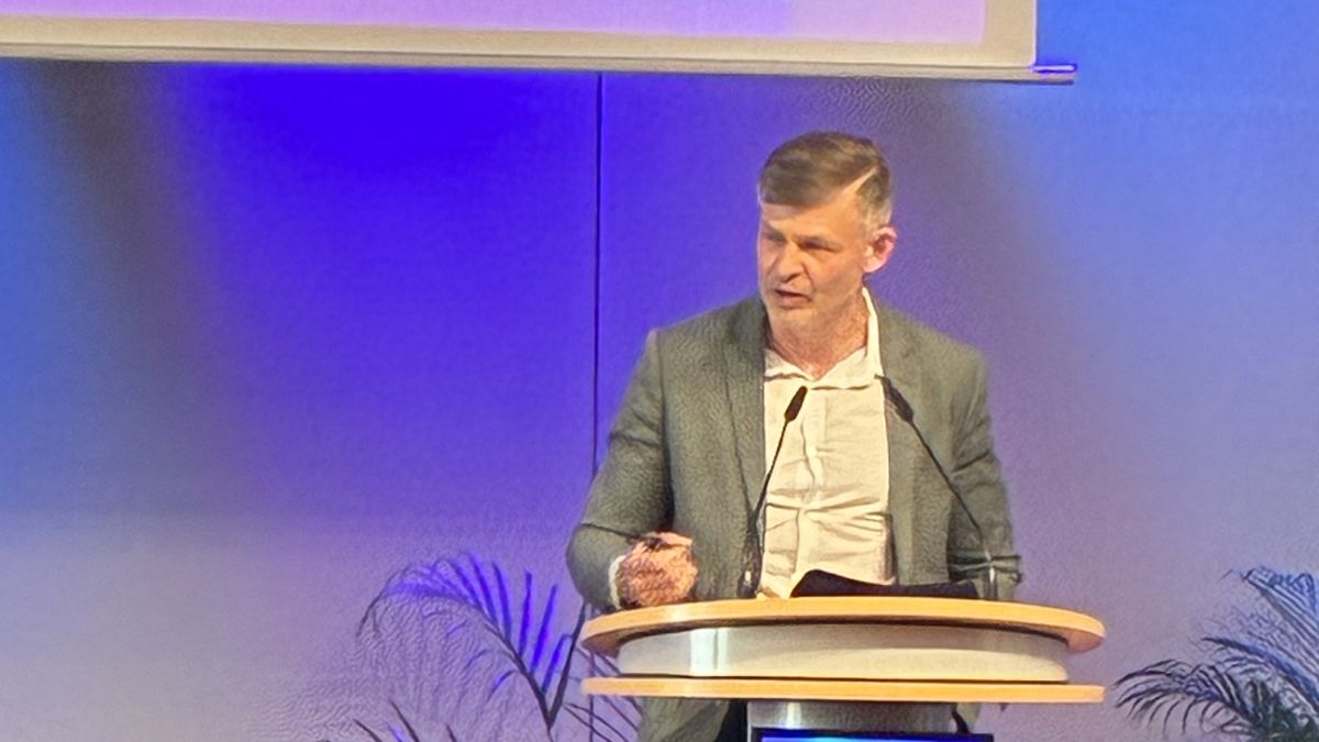 On-stage presentation at the 2nd Thuringian Forum at Messe Erfurt